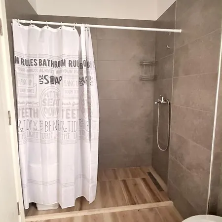 Tirana Airport 2 Appartement
