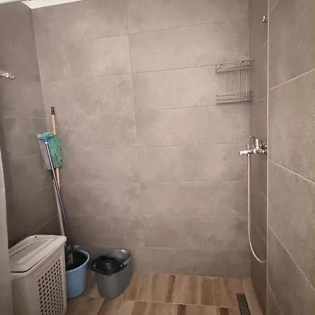 Appartement Tirana Airport 2 *